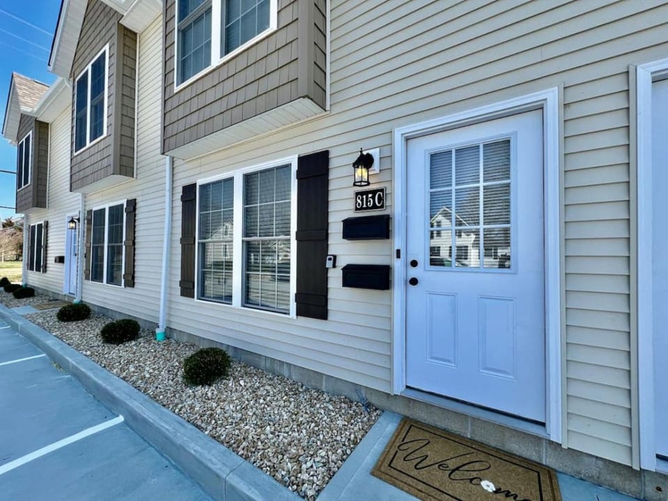 Pearl of a new construction home Batesville, IN Apartment in Indiana