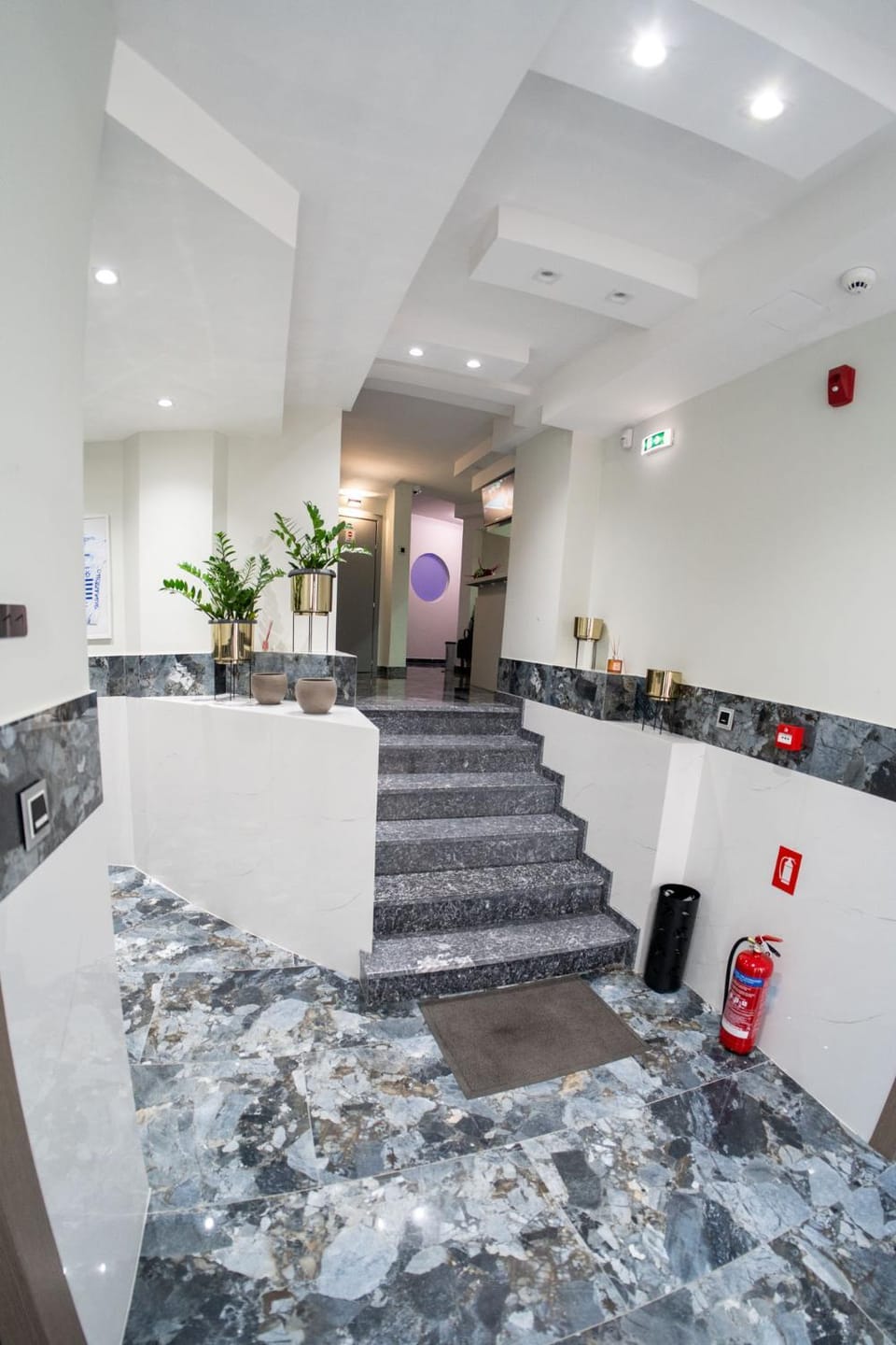 Facade/entrance, Lobby or reception