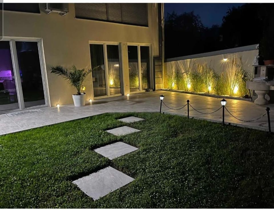 Patio, Garden