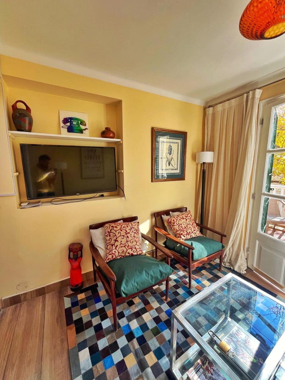 Living room, Photo of the whole room, Seating area