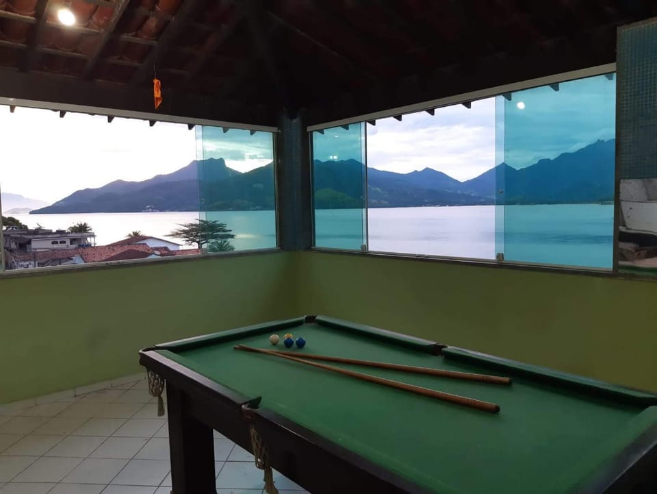 Casa em Mangaratiba com linda vista para o mar House in Mangaratiba