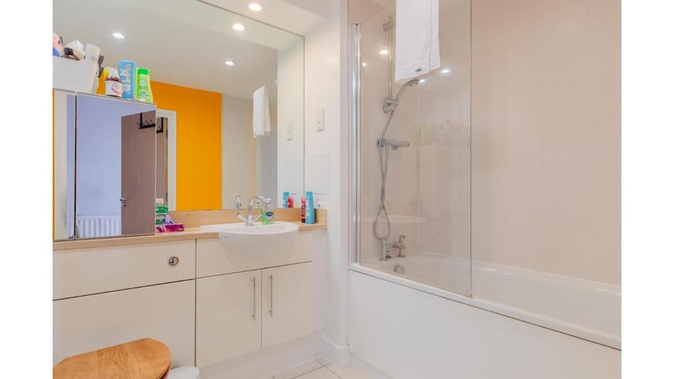 Quirky 1BD Flat wGym & City Views Dalston! Apartment in London Borough of Hackney