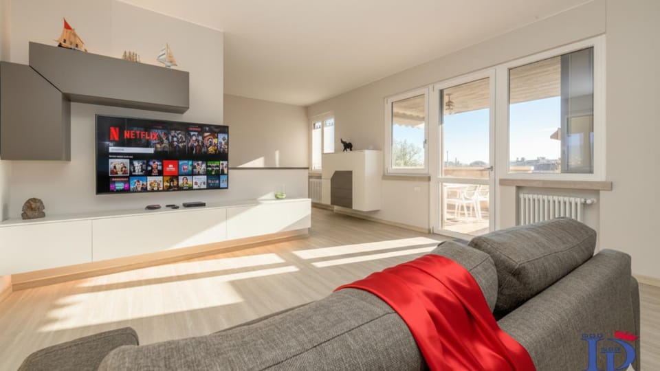 TV and multimedia, Living room, Seating area