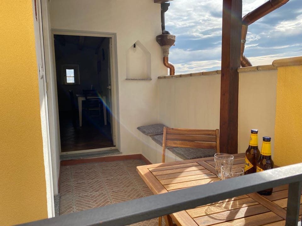 View (from property/room), Balcony/Terrace