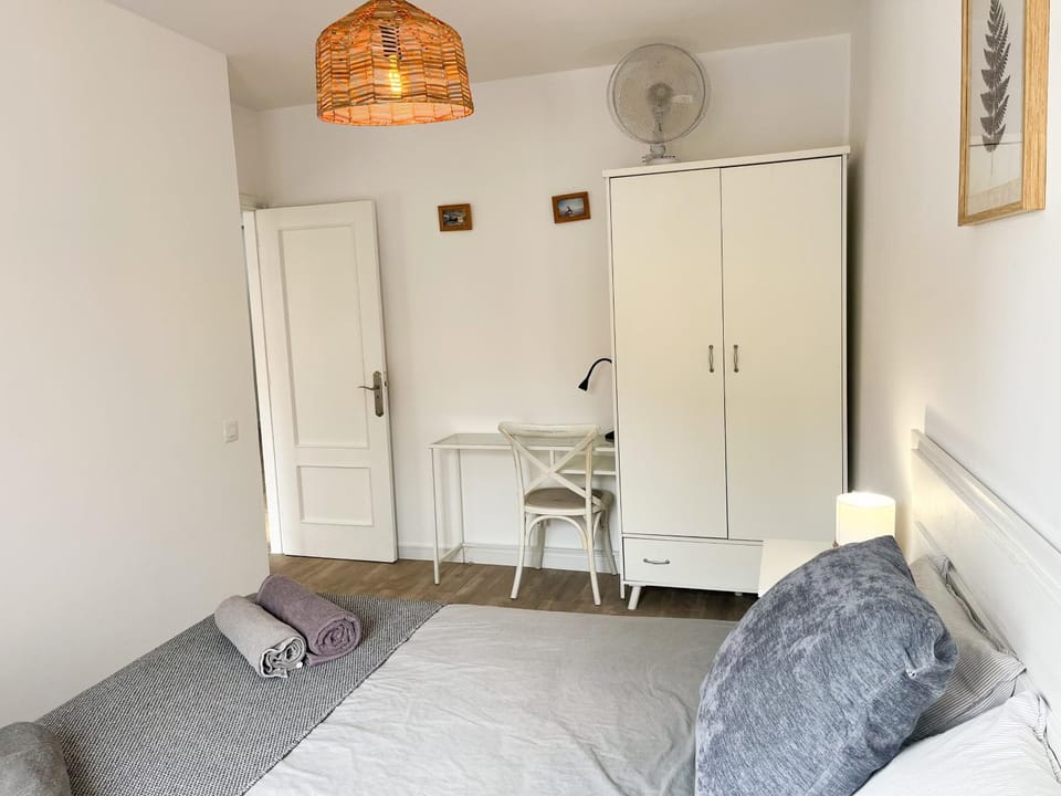 Seating area, wardrobe
