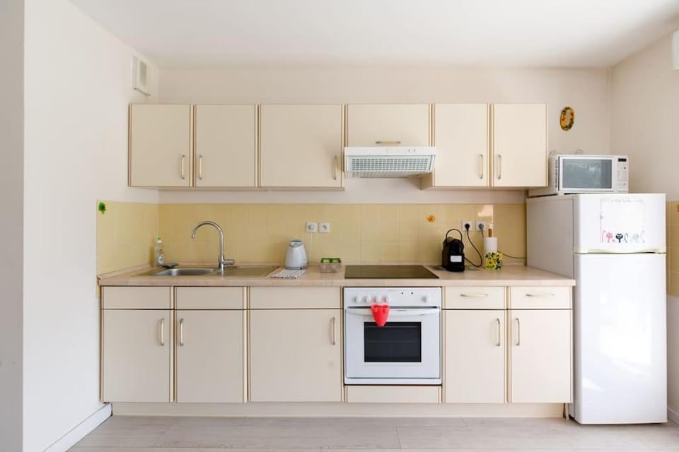 Domaine des Palmiers - Piscine- Parking - Tennis - Clim Apartment in Cannes