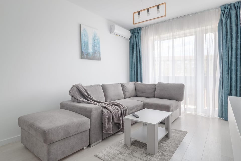 Living room, Seating area, air conditioner
