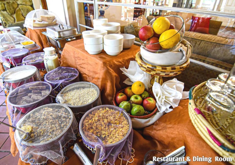 Food and drinks, Breakfast, Buffet breakfast
