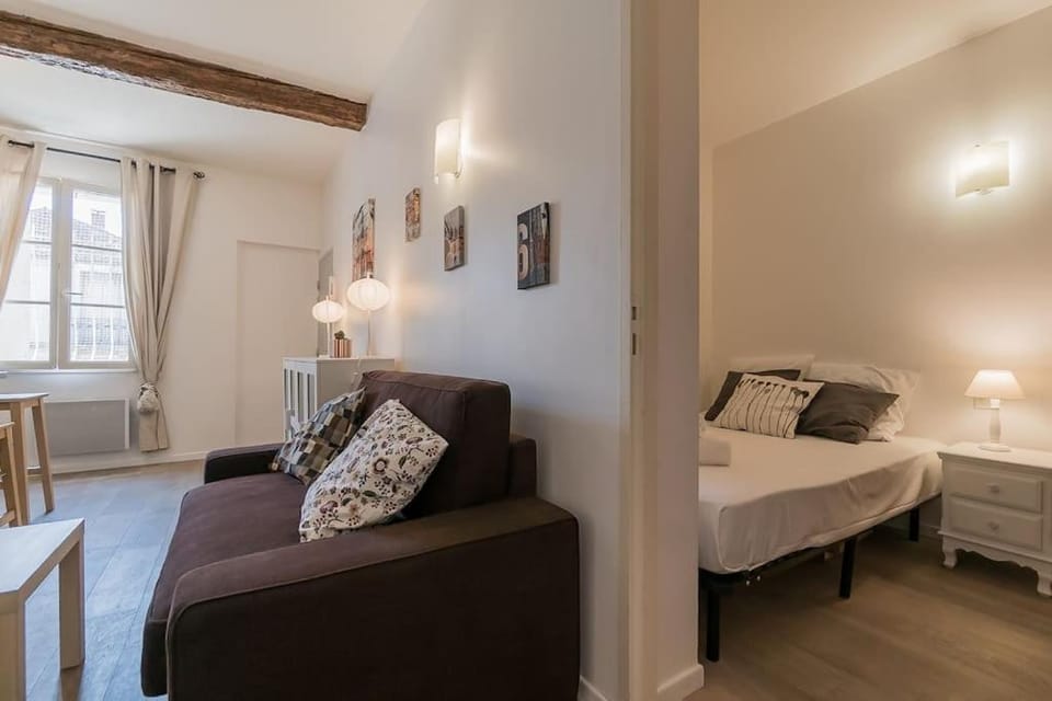 Living room, Seating area, Bedroom