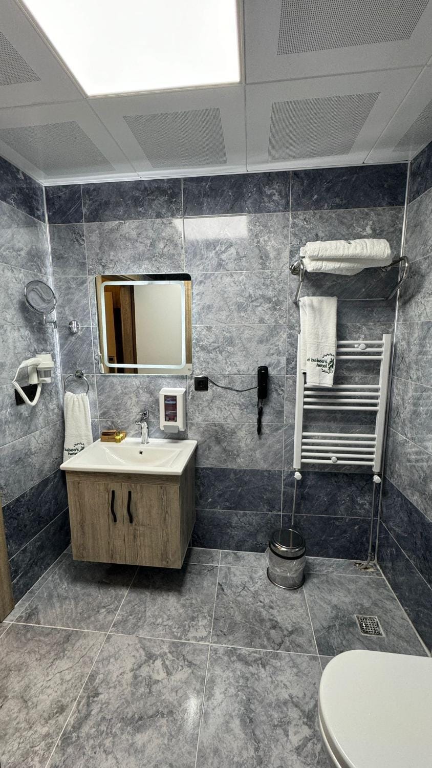 Toilet, Bathroom