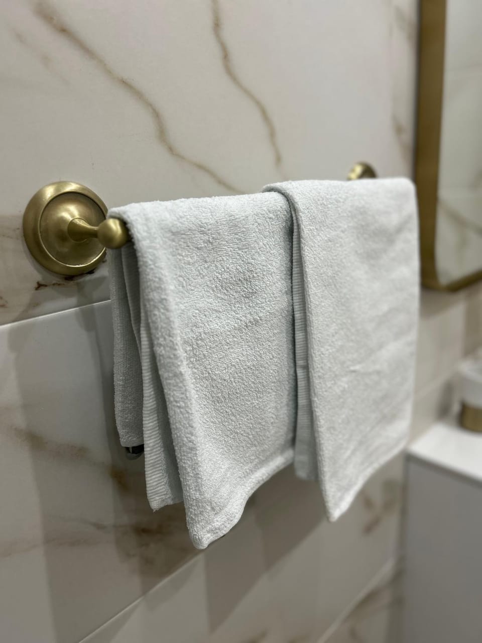 Bathroom, towels