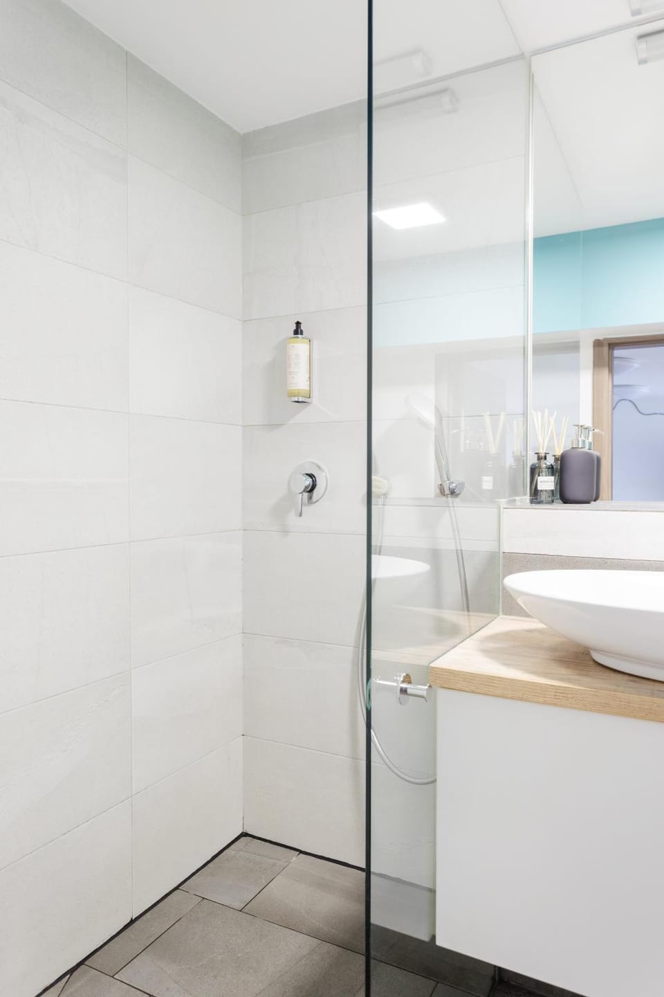 Shower, Bathroom