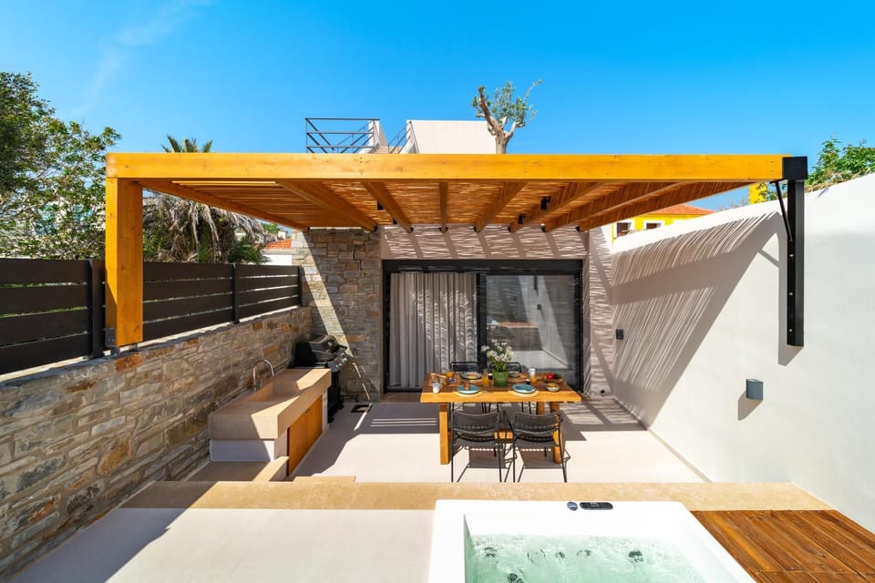 BBQ facilities, Swimming pool