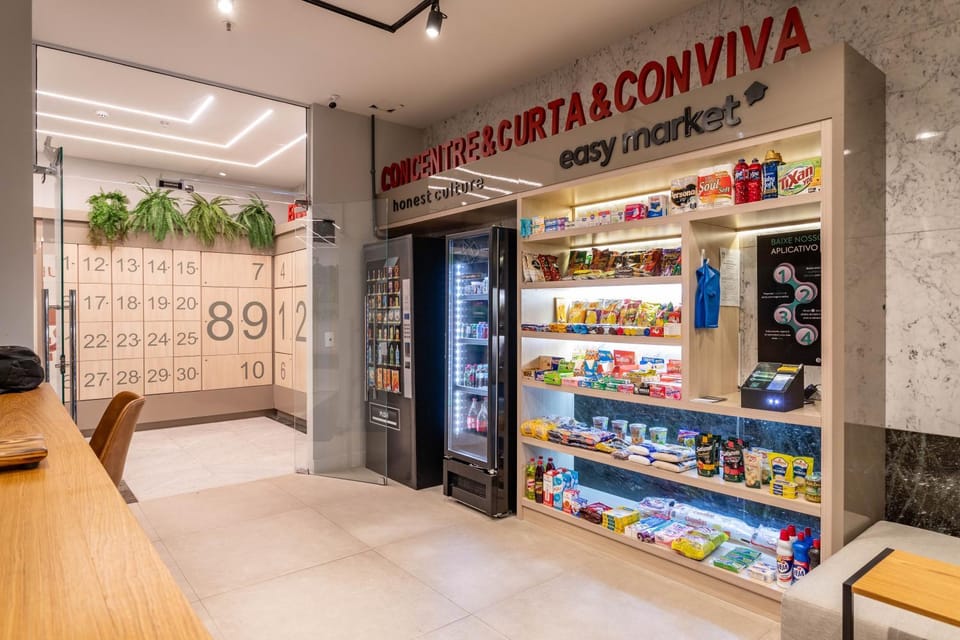 Supermarket/grocery shop, vending machine