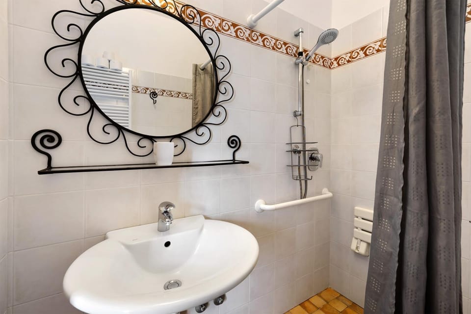 Bathroom, Living room