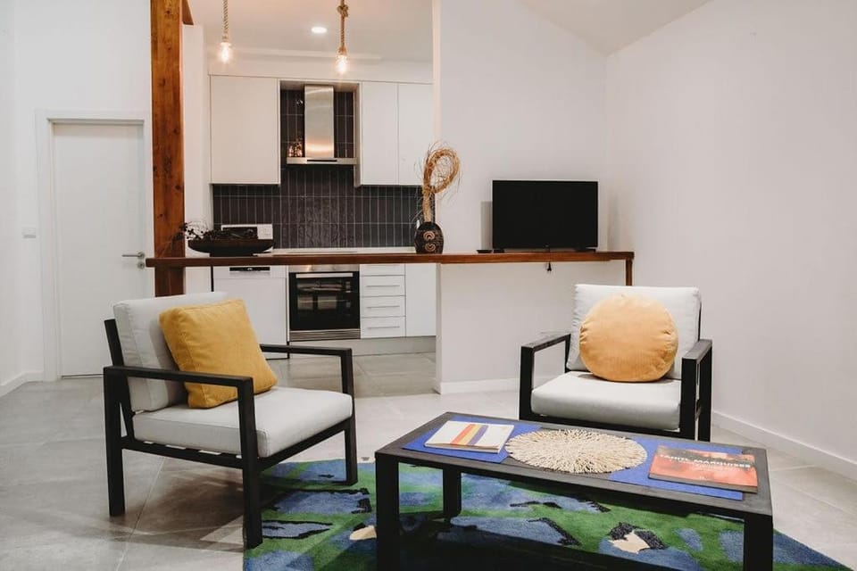 Artist’s corner in central Caldas Apartment in Óbidos