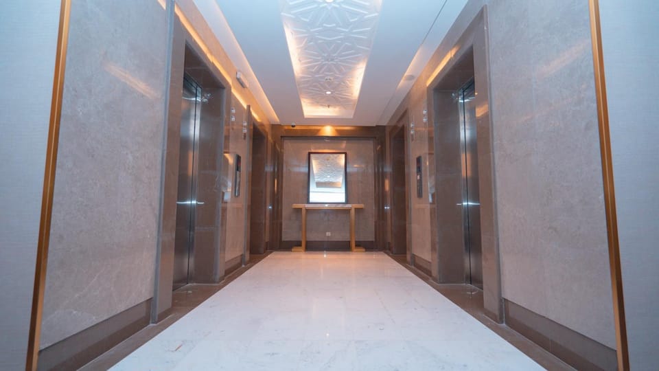 elevator