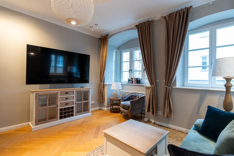 TV and multimedia, Living room