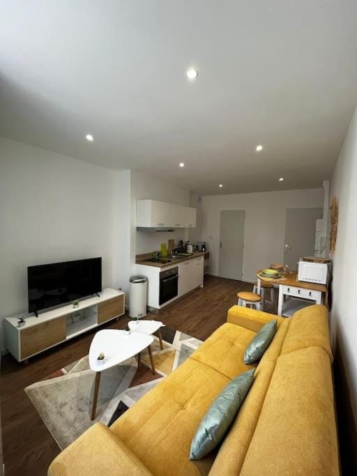La maison castelpontine studio 2 Apartment in Auvergne-Rhône-Alpes