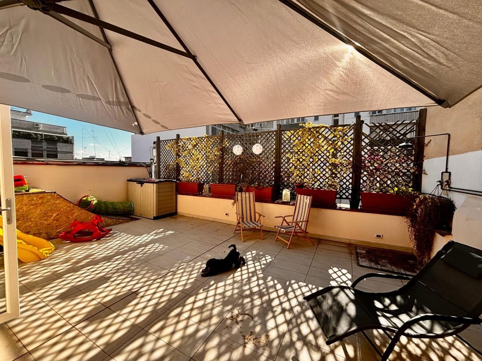 Letizia city centre terrace Apartment in Bari