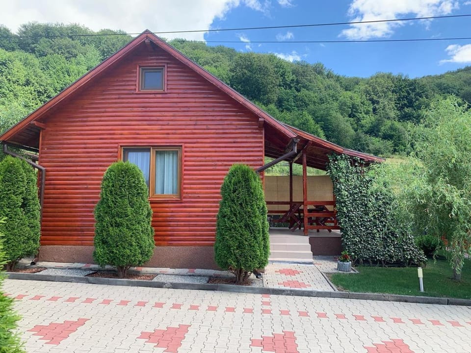 Property building, Natural landscape