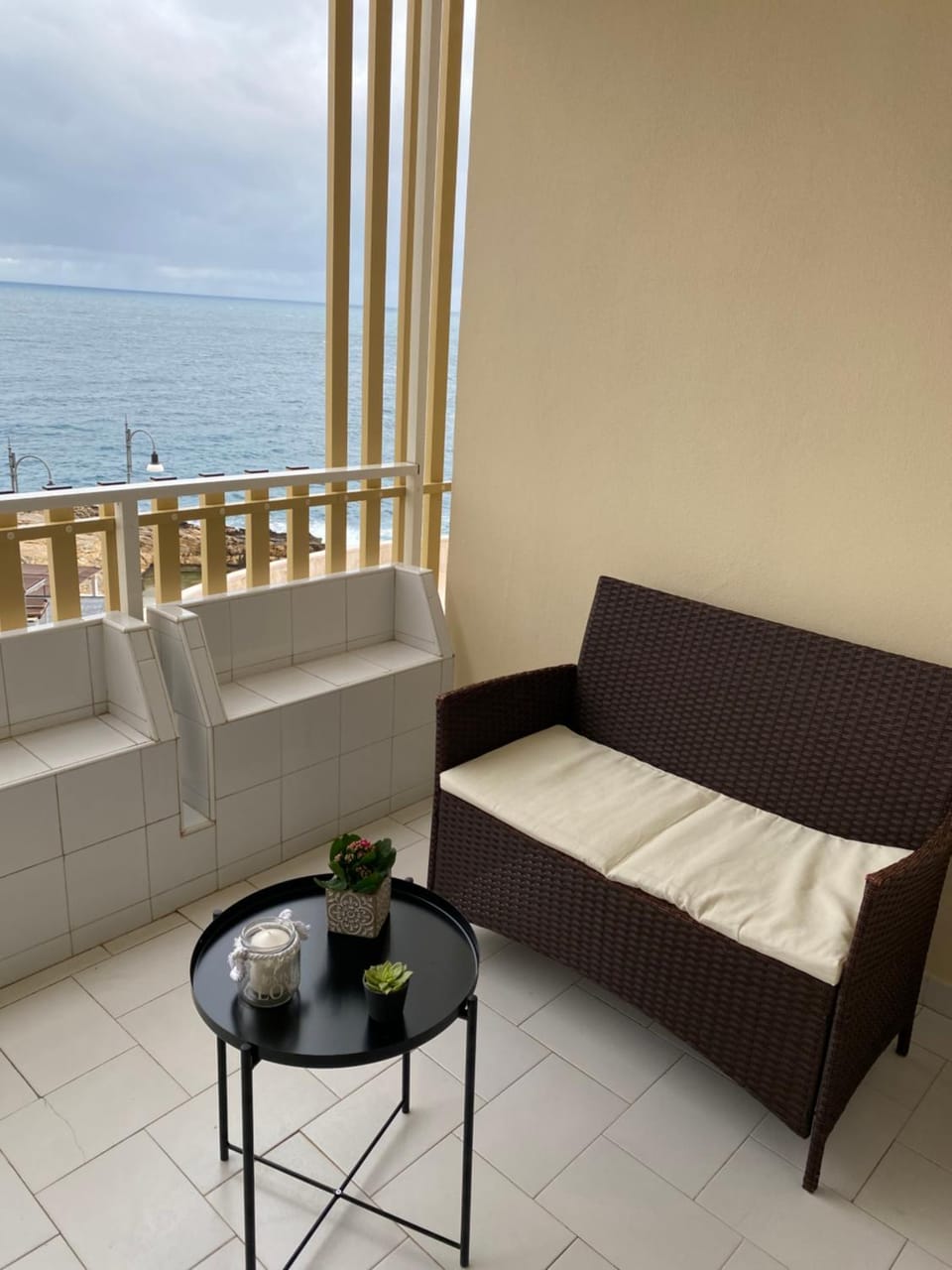 Natural landscape, View (from property/room), Balcony/Terrace, Photo of the whole room, Sea view