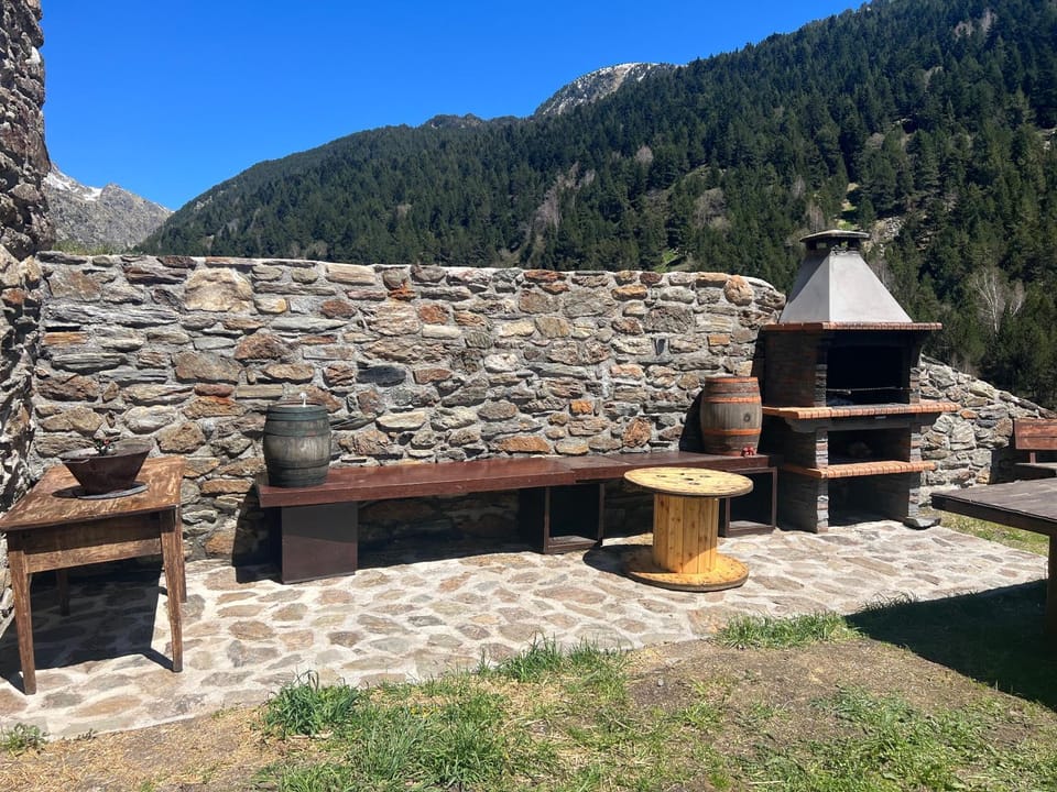 BBQ facilities, Garden, Balcony/Terrace