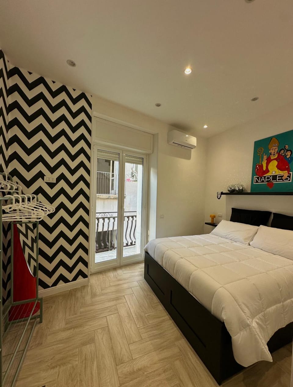 Bedroom, air conditioner
