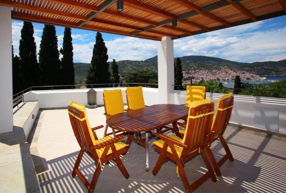 Day, Natural landscape, View (from property/room), Dining area