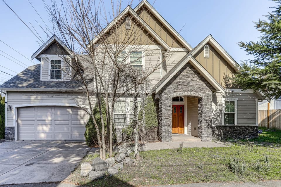 Family-Friendly Seattle Getaway: 9 Mi to Downtown! House in Seattle