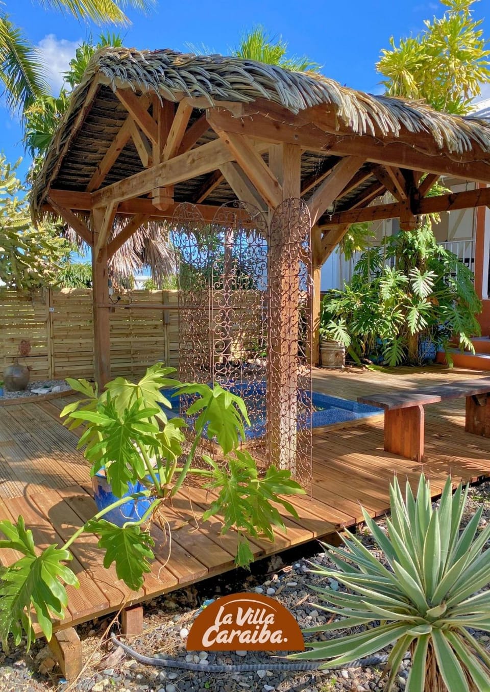 Patio, Day, Garden, Garden view