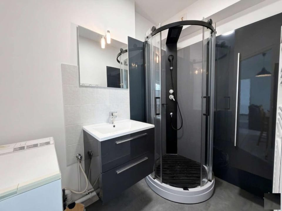 Résidence Les Sept Iles - Vacances vue mer à 180°et les pieds dans l'eau ! MAE-3504 Apartment in Trégastel