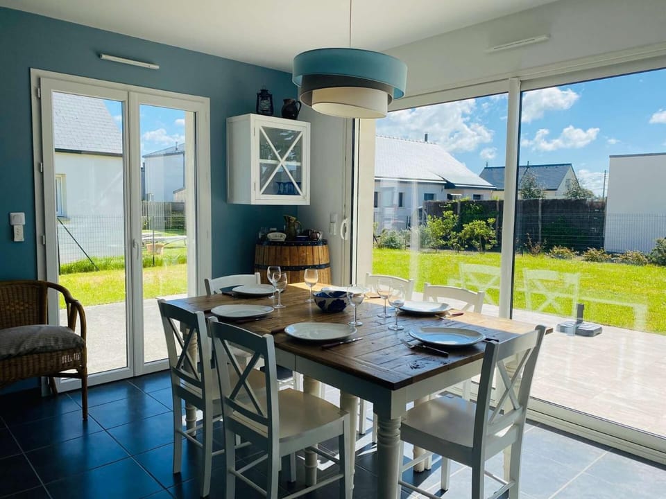 Résidence L38-pleumeur Bodou - Maison avec jardin et parking, plage à 100 mètres MAE-3644 Apartment in Brittany