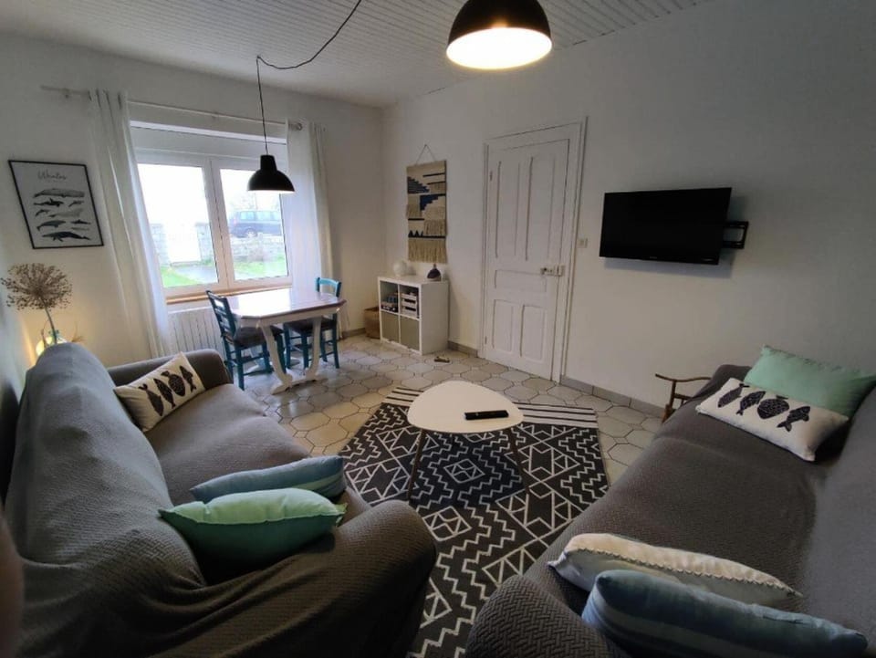 Résidence I22-ile Grande - Les Mouettes maison vue mer jardin et parking privé, plage à pied MAE-3734 Apartment in Brittany