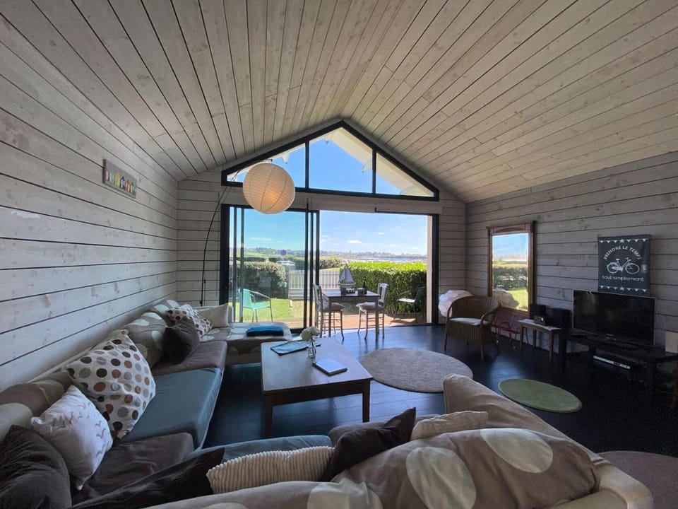 Résidence P38-ile Grande - Ty Pacha Vue mer Wifi jardin et parking, dépaysement à Ile Grande MAE-6094 Apartment in Brittany