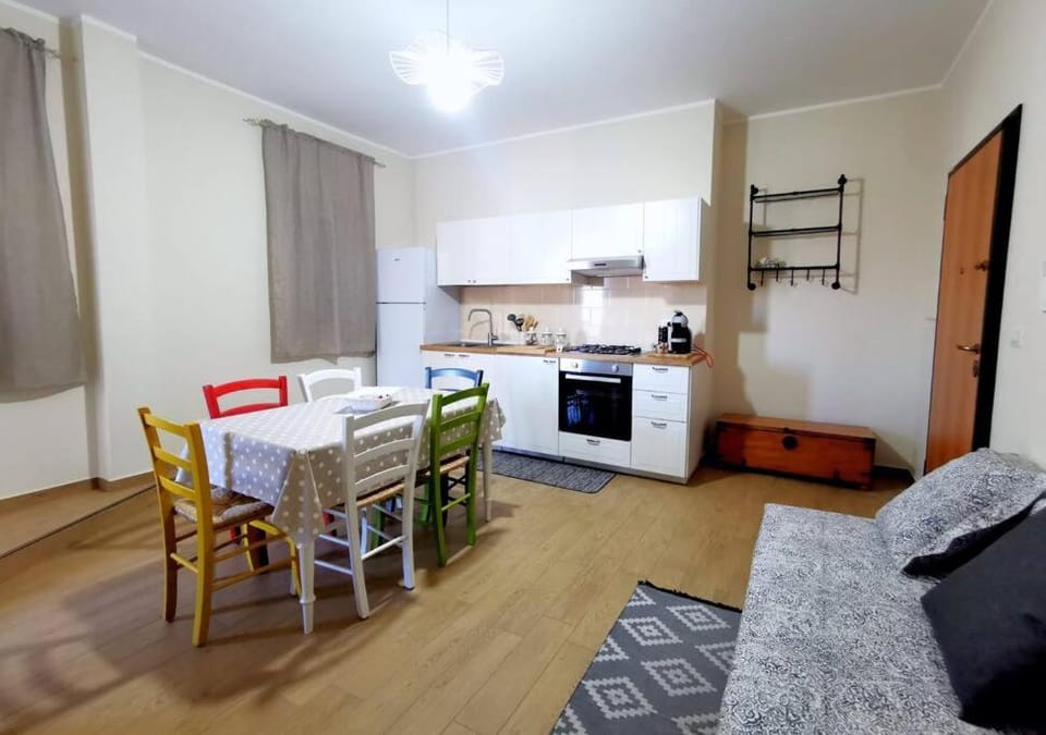 Kitchen or kitchenette, oven, stove, toaster