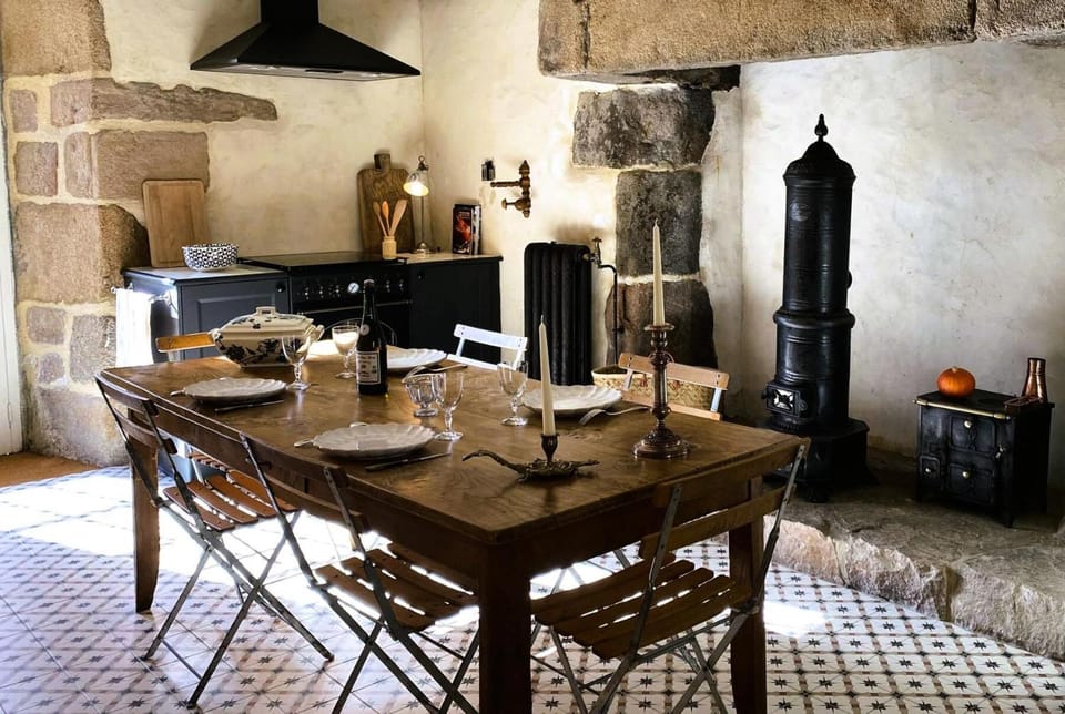 Résidence D02-tregastel - Vacances près de la mer dans une maison médiévale MAE-4284 Apartment in Trégastel