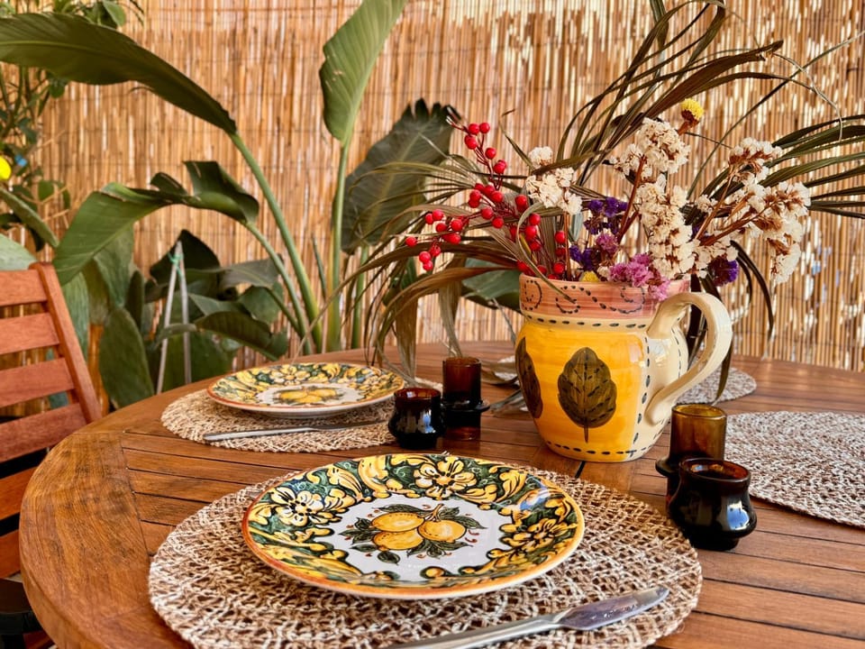 Patio, Dining area