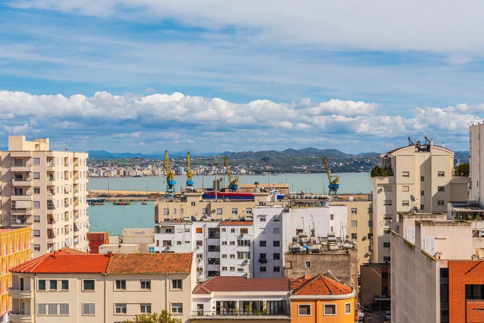 Property building, Day, City view, Lake view, River view, Sea view