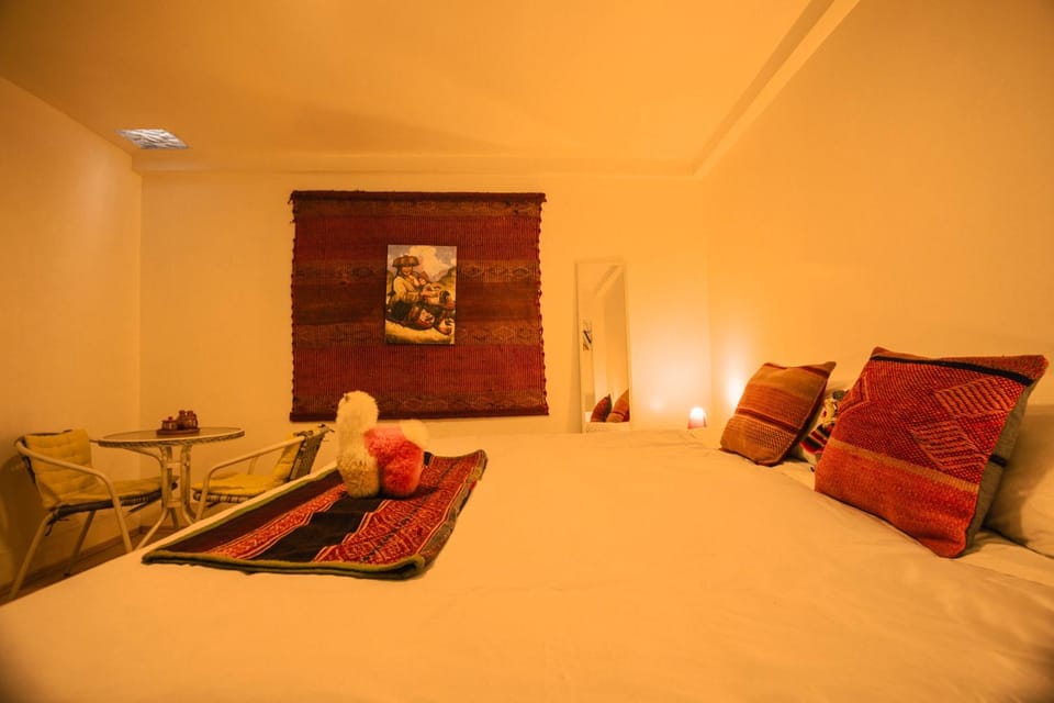 Bed, Seating area, Bedroom