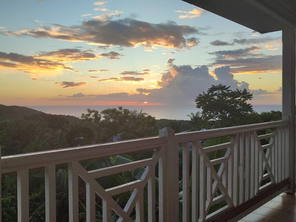 View (from property/room), Balcony/Terrace, Sunset