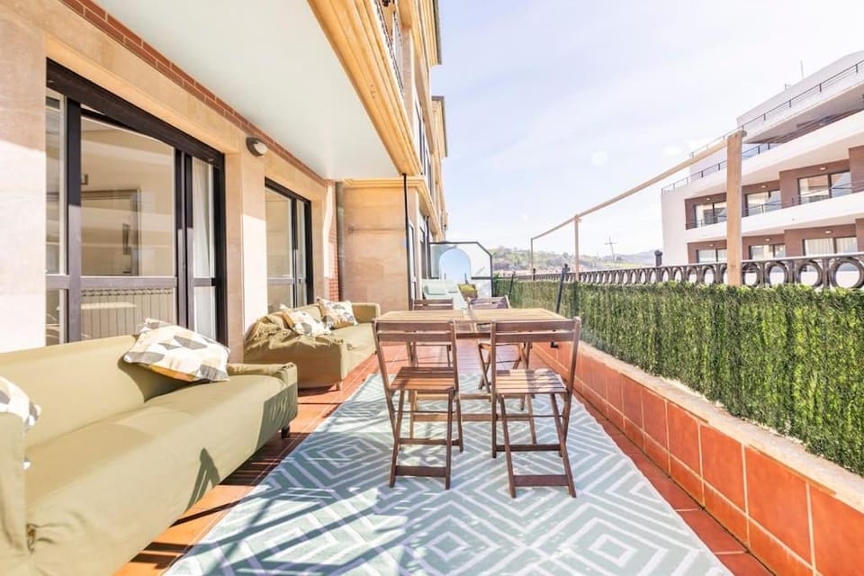 View (from property/room), Balcony/Terrace