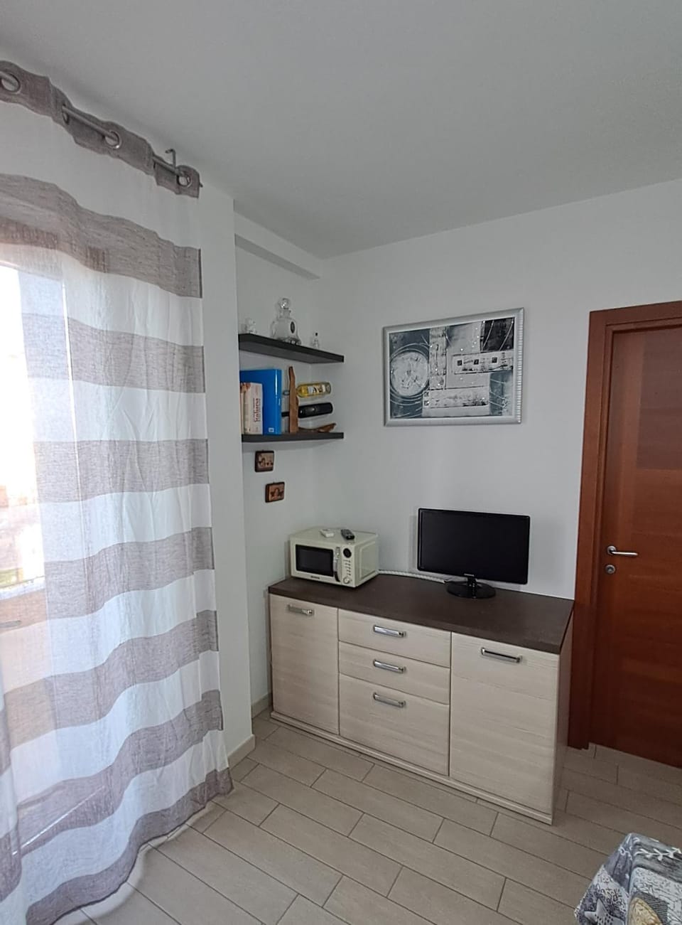 TV and multimedia, Kitchen or kitchenette