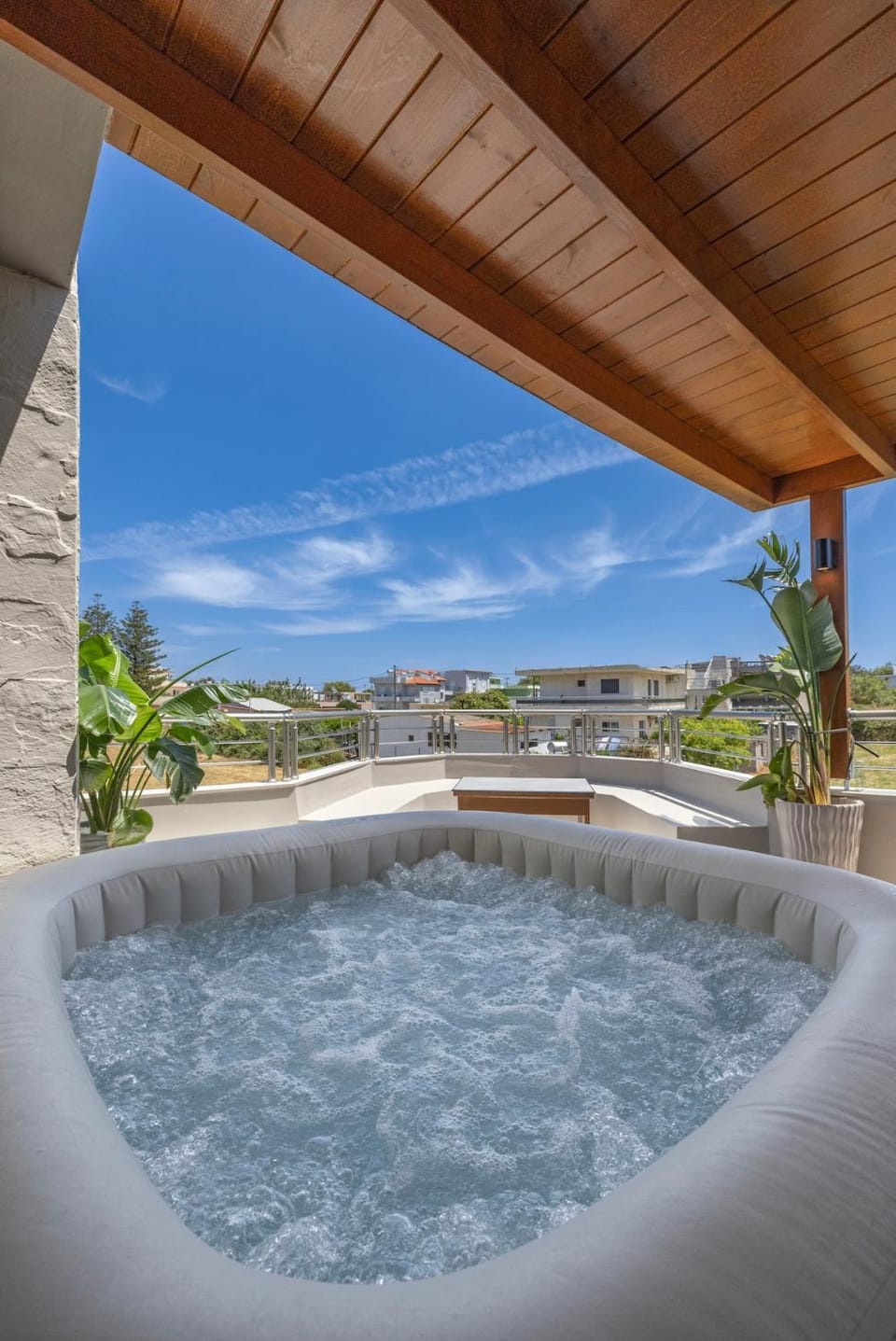 Day, Natural landscape, Hot Tub, Pool view, Swimming pool