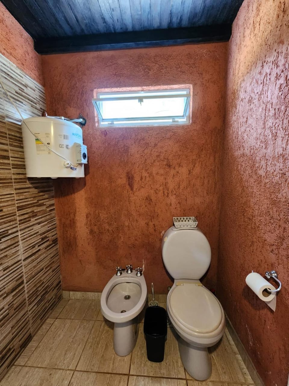 Bathroom, bidet