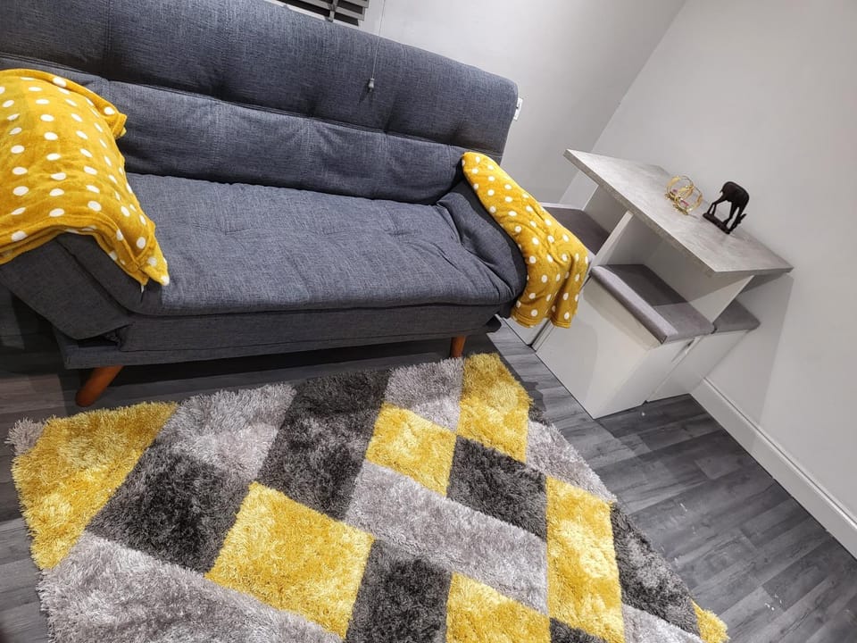 Fuzzys place Apartment in Richmond