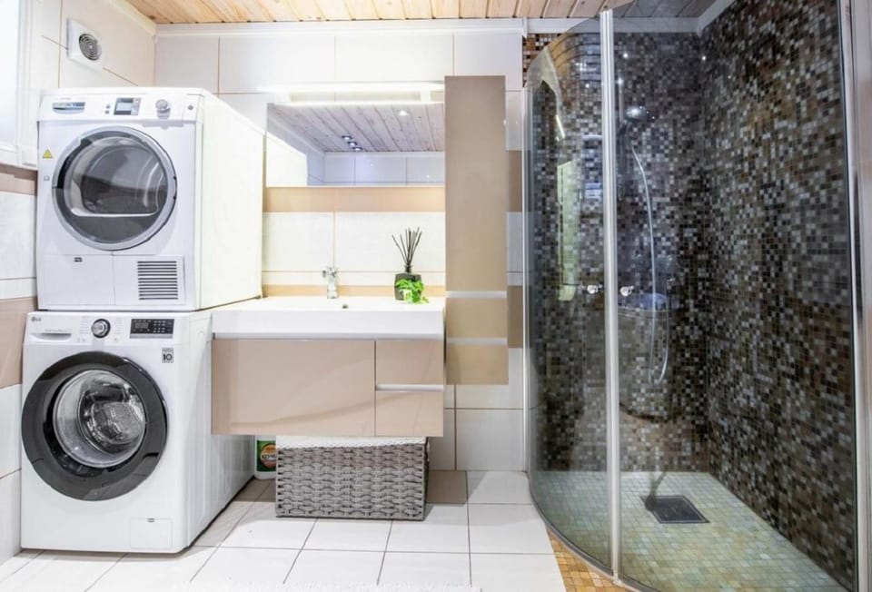 Shower, washing machine, dryer
