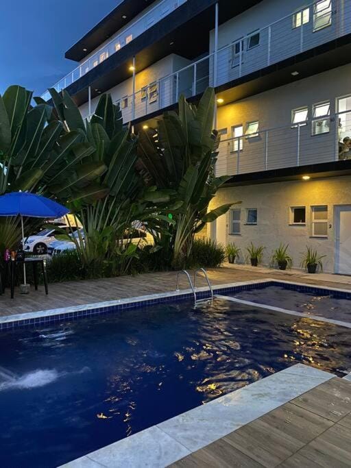 Loft 16 e 05 - Maranduba com piscina próximo a praia Apartment in State of São Paulo