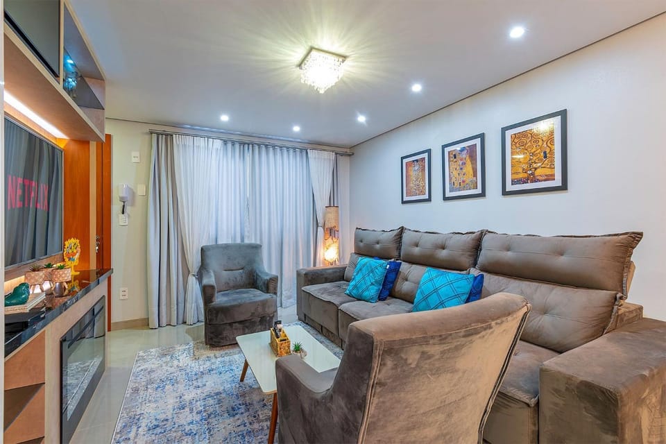 Casa em condomínio até 8 p e 2 vagas House in Canela