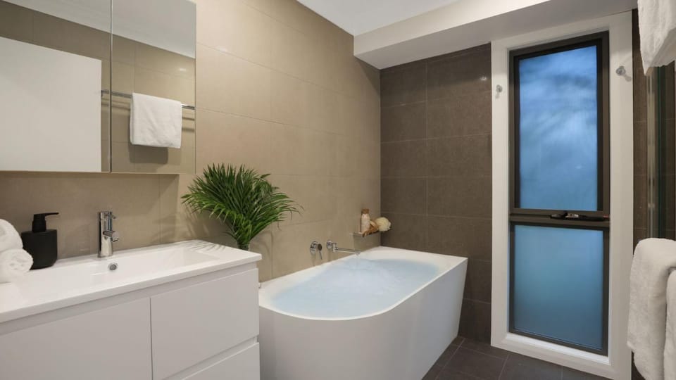 Satinwood House in Bundanoon